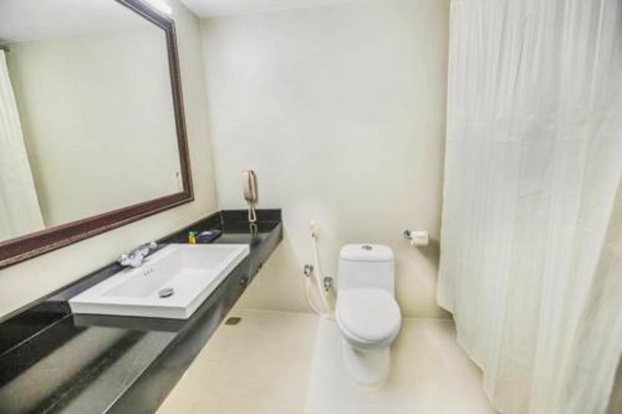 Genx Kr Inn Manyata Bangalore Dış mekan fotoğraf